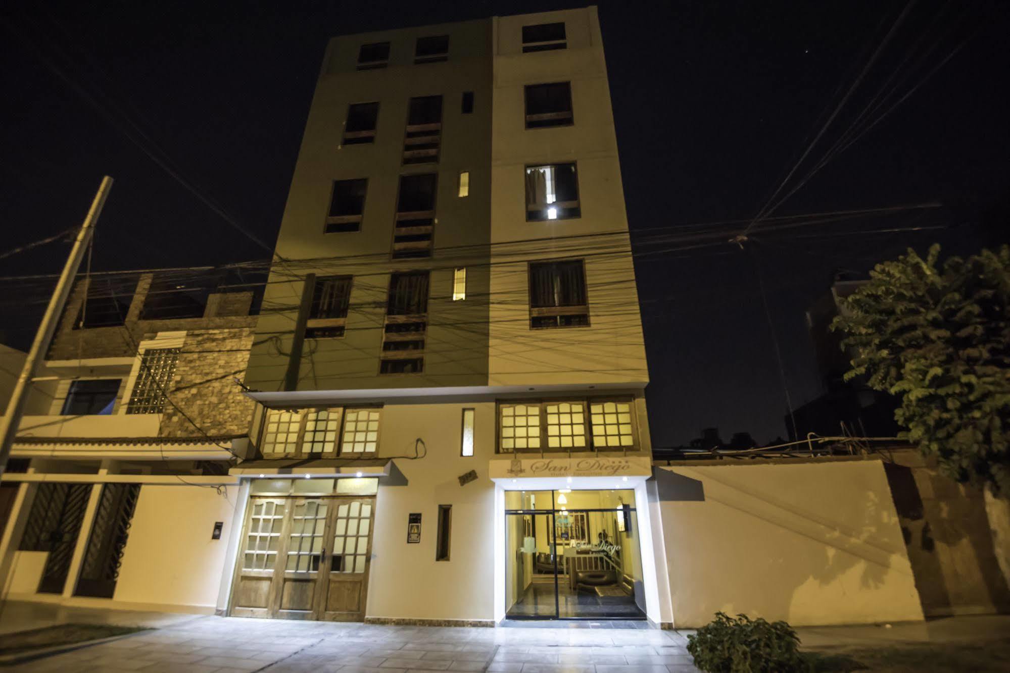 Hotel Ejecutivo San Diego Trujillo Extérieur photo